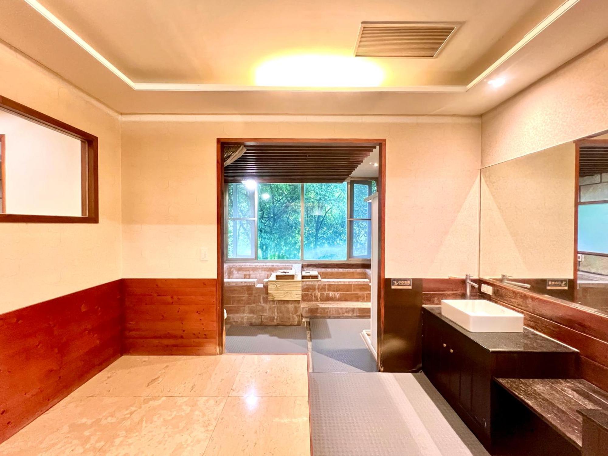 Wulai Sunglyu Hot Spring Resort Экстерьер фото