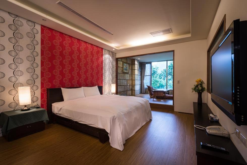 Wulai Sunglyu Hot Spring Resort Экстерьер фото